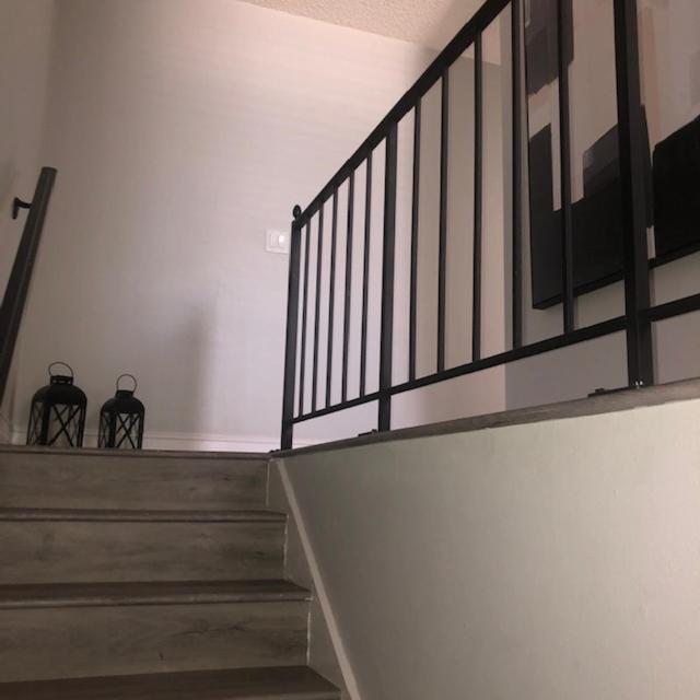 Modern Townhome Tampa Bagian luar foto